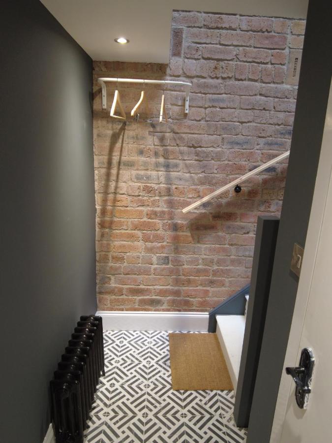 אייר The Bards Loft, Large Studio Apartment מראה חיצוני תמונה